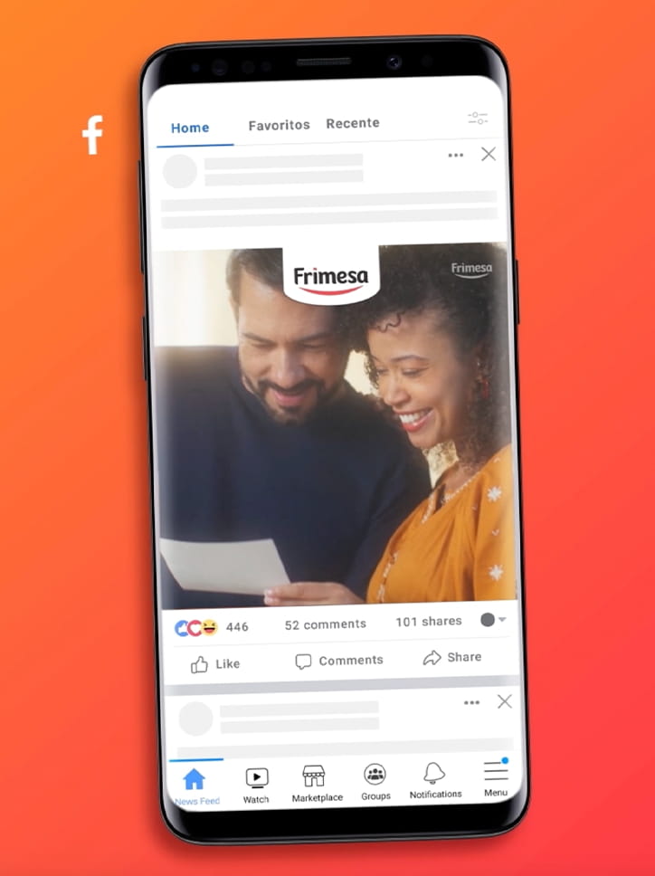 Mockup de um anúncio da Frimesa no feed do Facebook, exibido na tela de um celular.